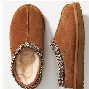 UGG Tasman Slipper